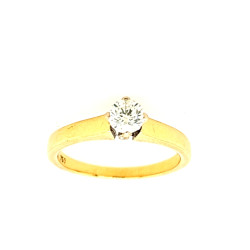 Pre Owned 18ct Diamond Solitaire Ring ZQ564